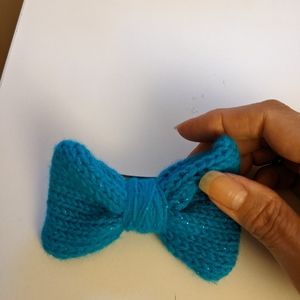 New Machine Knit Sparkly Turquoise Hair Bow on Hairclip, for teen or adult